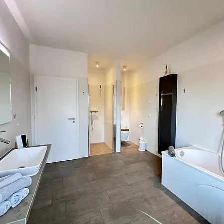 Backbord Im Quartier Apartman *